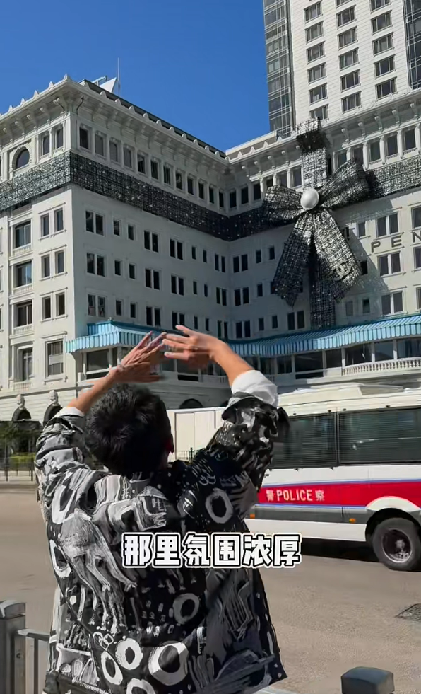 上水超市驚見內地客瘋搶食油 狂掃十幾箱買到缺貨！街坊稱連「呢樣」都唔放過 