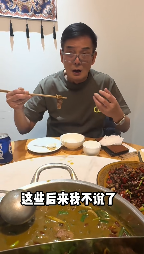 李國麟挑戰邊掃地邊跳舞 意外曝光4千呎新辦公室！網民睇完話好擔心：走火入魔症狀？