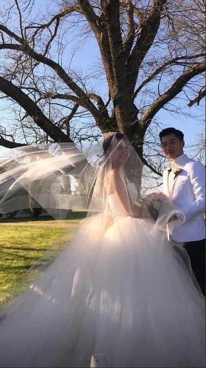 黃心穎二家姐黃心妙IG狂曬火辣相 弗爆身材超吸睛 瘋狂突破性感尺度！ 