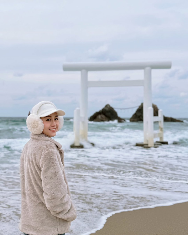 黃心穎二家姐黃心妙IG狂曬火辣相 弗爆身材超吸睛 瘋狂突破性感尺度！ 