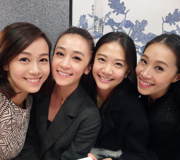 黃心穎二家姐黃心妙IG狂曬火辣相 弗爆身材超吸睛 瘋狂突破性感尺度！ 