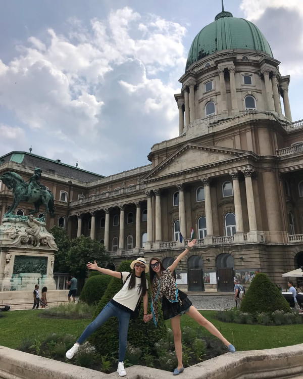 黃心穎二家姐黃心妙IG狂曬火辣相 弗爆身材超吸睛 瘋狂突破性感尺度！ 