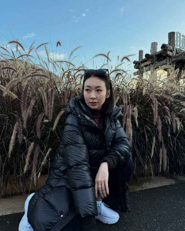 TVB富貴女星大馬曬噴血泳照疑失手凸腩？ 曾認升CUP上圍 揚言一世不「拆彈」 