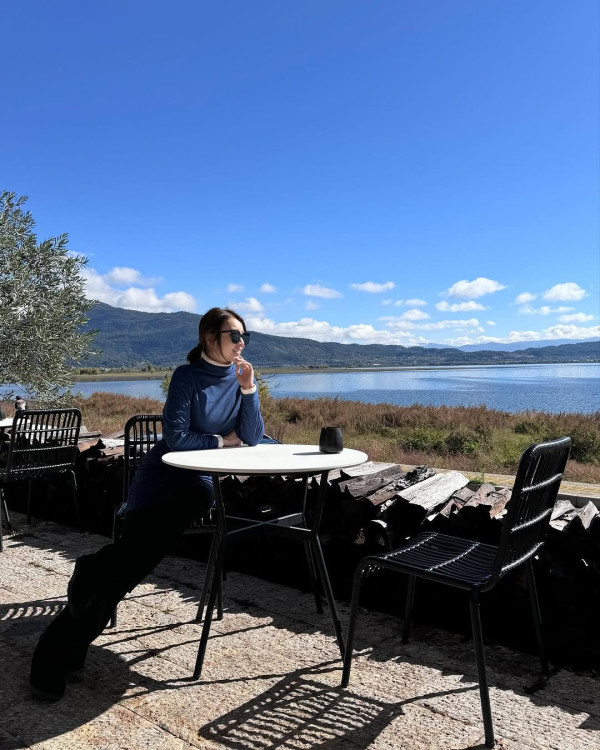 TVB富貴女星大馬曬噴血泳照疑失手凸腩？ 曾認升CUP上圍 揚言一世不「拆彈」 