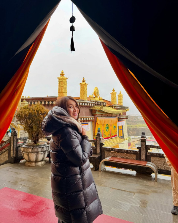 TVB富貴女星大馬曬噴血泳照疑失手凸腩？ 曾認升CUP上圍 揚言一世不「拆彈」 