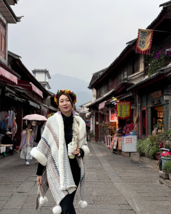 TVB富貴女星大馬曬噴血泳照疑失手凸腩？ 曾認升CUP上圍 揚言一世不「拆彈」 