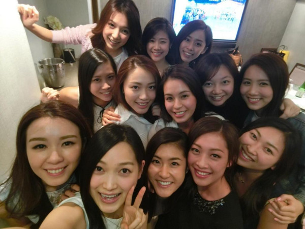 2015年港姐五強10年命運大不同！冠亞軍人妻贏盡人生 唯獨一人留守TVB捱世界