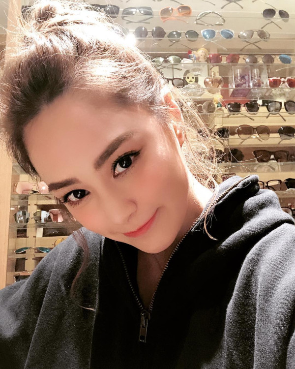 44歲鍾欣潼突公開北京婚紗相！甜喊：我宣布！一個月內激瘦身形成焦點 