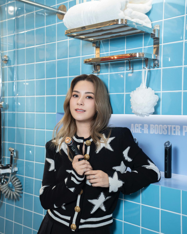 Twins倫敦巡唱｜阿嬌驚現包包面身型再暴脹 網友大驚：係咪被人P咗圖咋？ 