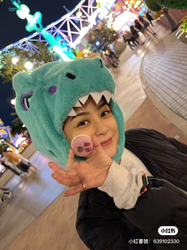 44歲鍾欣潼突公開北京婚紗相！甜喊：我宣布！一個月內激瘦身形成焦點 