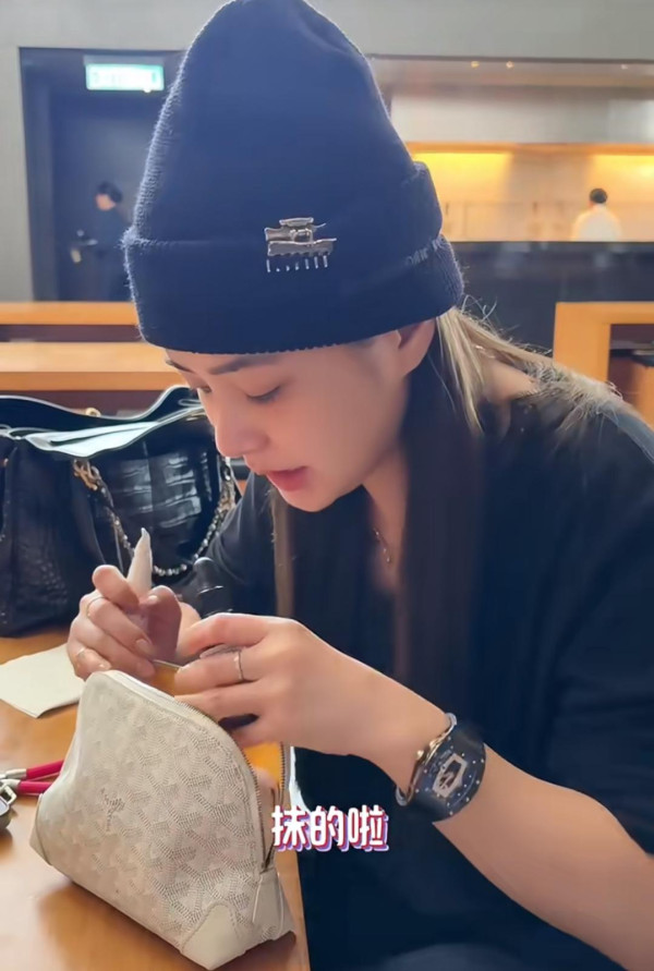 44歲鍾欣潼突公開北京婚紗相！甜喊：我宣布！一個月內激瘦身形成焦點 