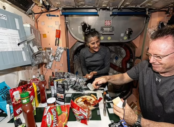 靚女太空人遇意外滯留太空慘暴瘦！原定8天變半年！皮包骨判若兩人！ 