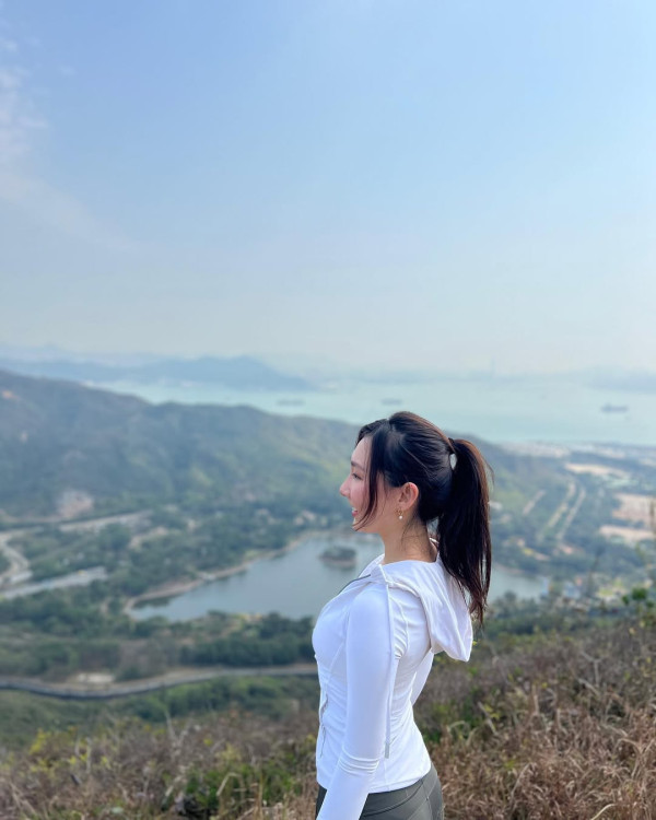 《3日2夜》女神閃婚兩個月宣布懷孕 甜曬與富二代老公合照：現在又有新的身分 