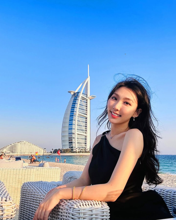 《3日2夜》女神閃婚兩個月宣布懷孕 甜曬與富二代老公合照：現在又有新的身分 