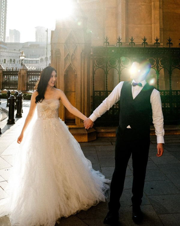 《3日2夜》女神閃婚兩個月宣布懷孕 甜曬與富二代老公合照：現在又有新的身分 