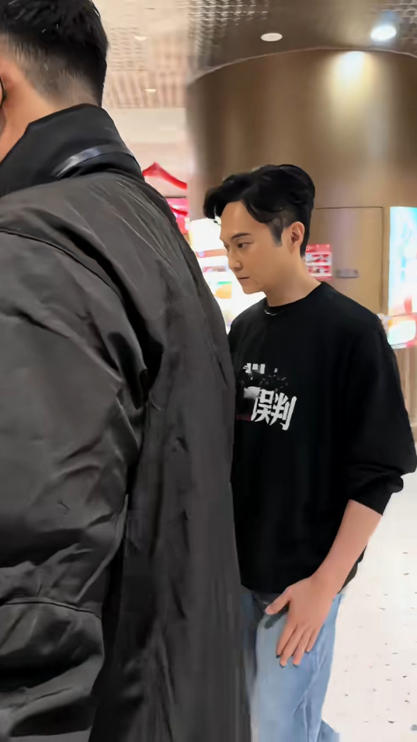 大灣區男神回春生圖流出 網民讚有少年感 曾被認錯為盧海鵬 