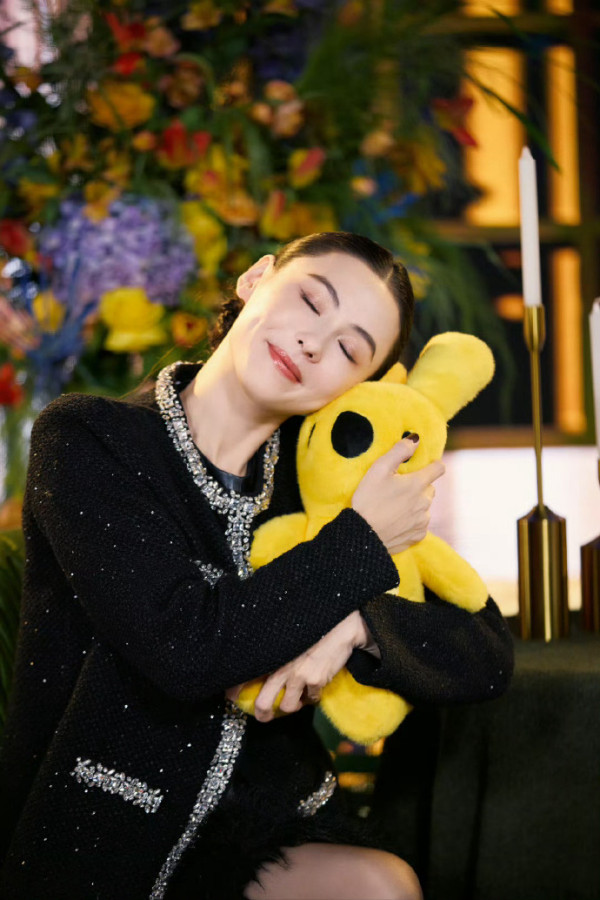 張栢芝激罕公開細仔Marcus 7歲生日片段！母子切蛋糕場面極溫馨 仔仔一舉動超窩心