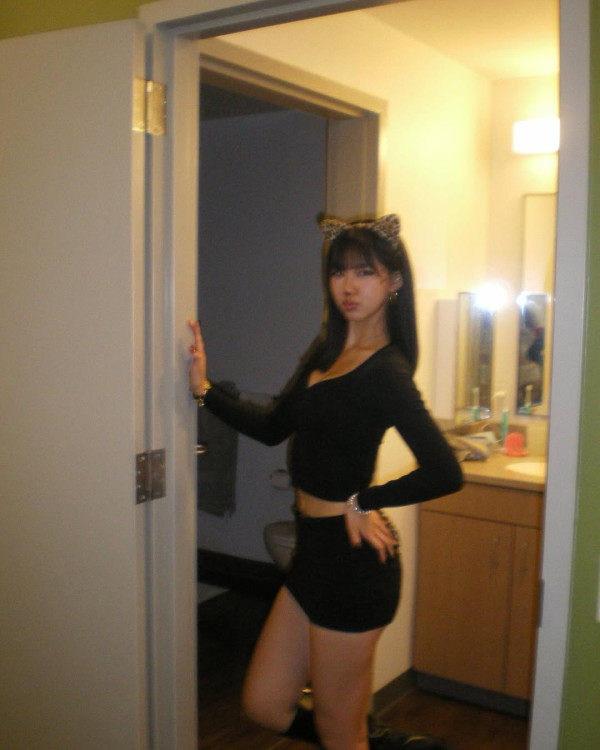 小S大女加州過聖誕晒美照 小背心曝凶猛上圍 遺傳母親基因極養眼 