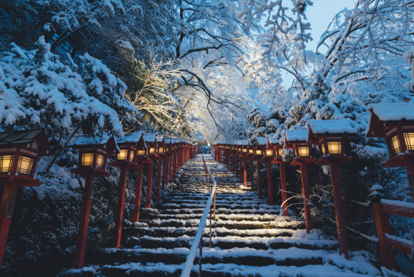 日本賞雪景點 京都貴船神社（圖片來源：Facebook@貴船神社）