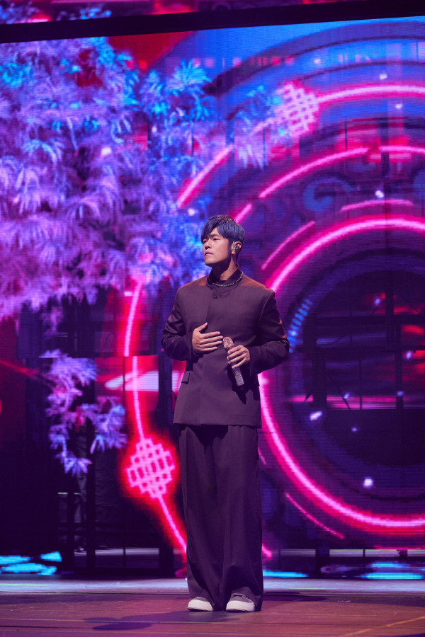 周杰倫香港演唱會|內地網民蓄勢待發搶門票 小紅書瘋傳買飛教學 有人出錢借一物撲飛!