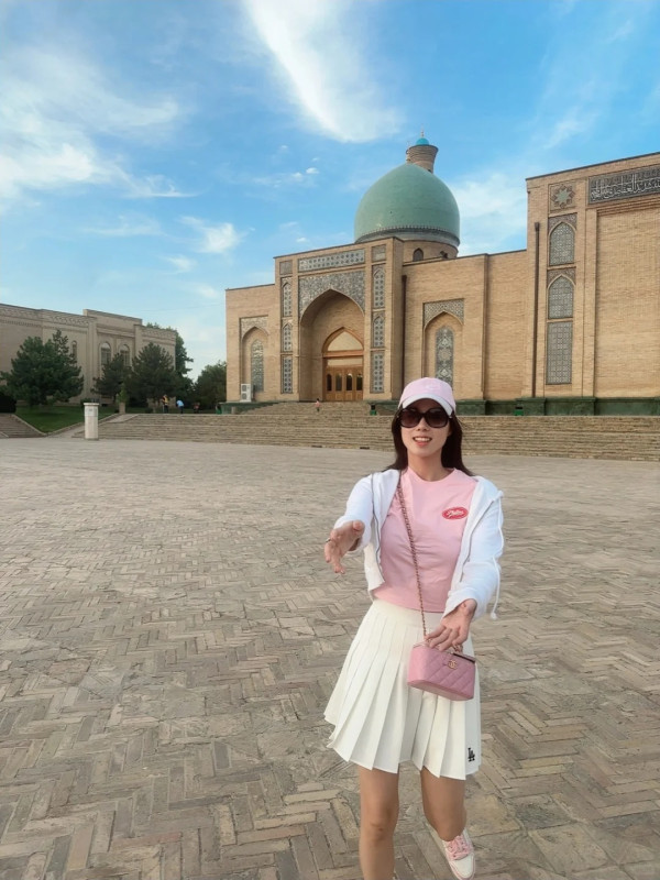 奚夢瑤孖奶奶行街1細節揭真實關係！獲梁安琪贈46億禮！身上Hermès成焦點 