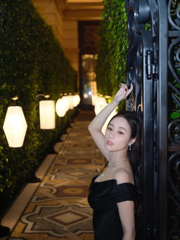 奚夢瑤孖奶奶行街1細節揭真實關係！獲梁安琪贈46億禮！身上Hermès成焦點 