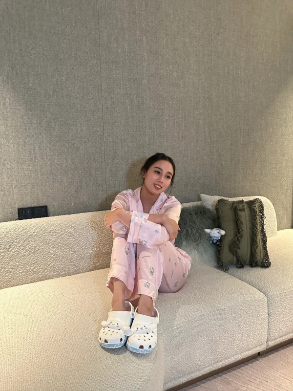 奚夢瑤孖奶奶行街1細節揭真實關係！獲梁安琪贈46億禮！身上Hermès成焦點 