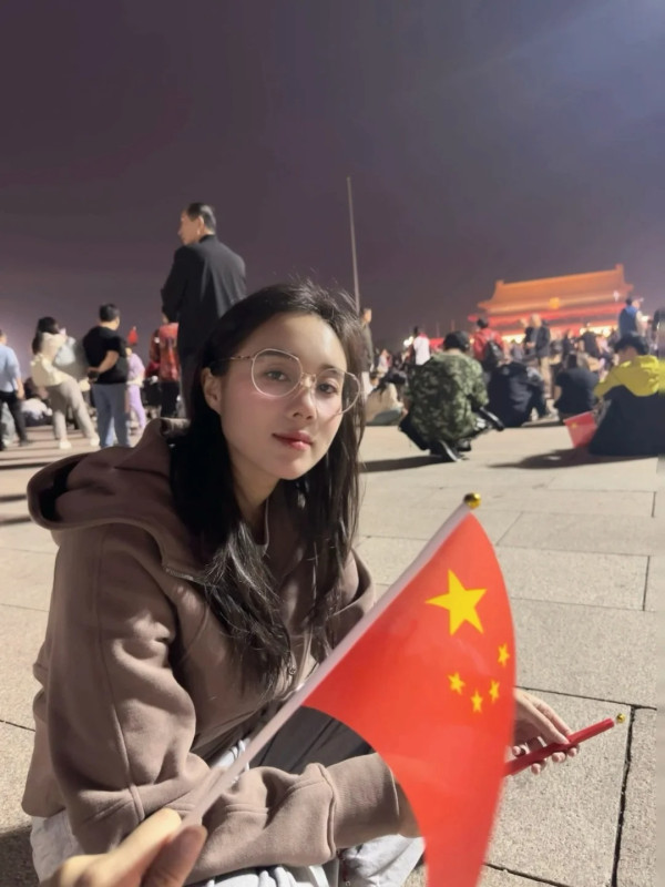 奚夢瑤孖奶奶行街1細節揭真實關係！獲梁安琪贈46億禮！身上Hermès成焦點 