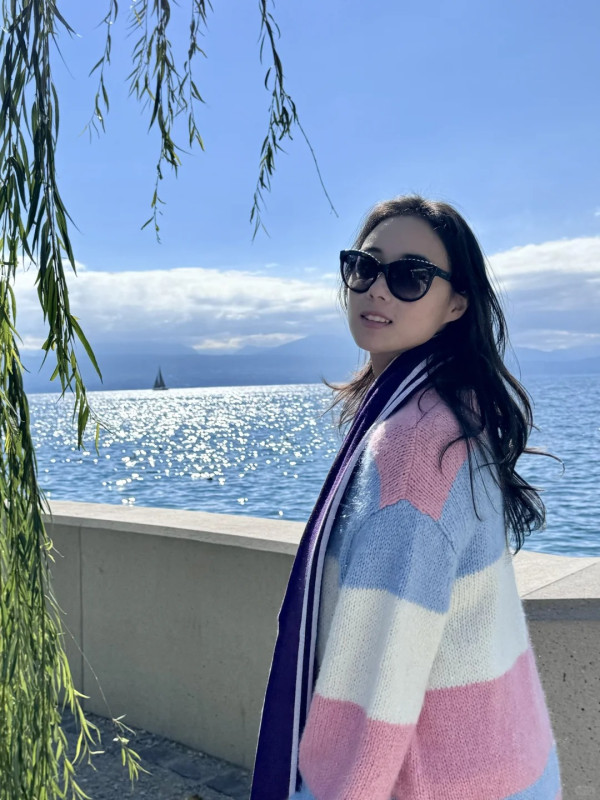 奚夢瑤孖奶奶行街1細節揭真實關係！獲梁安琪贈46億禮！身上Hermès成焦點 