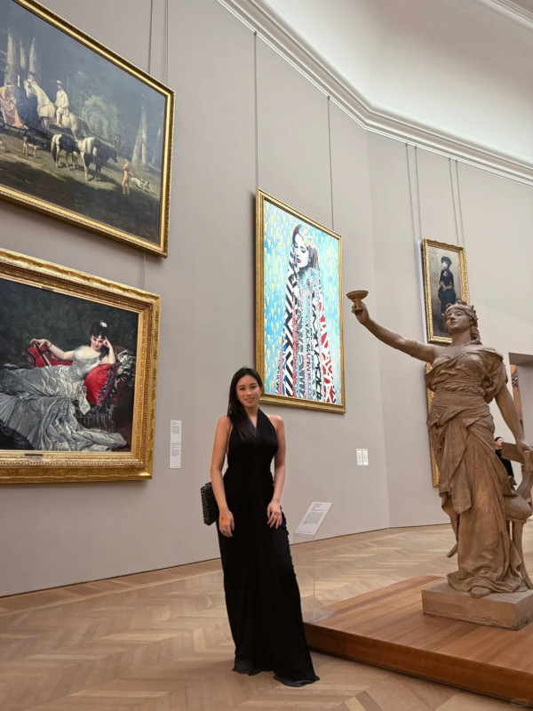 奚夢瑤孖奶奶行街1細節揭真實關係！獲梁安琪贈46億禮！身上Hermès成焦點 