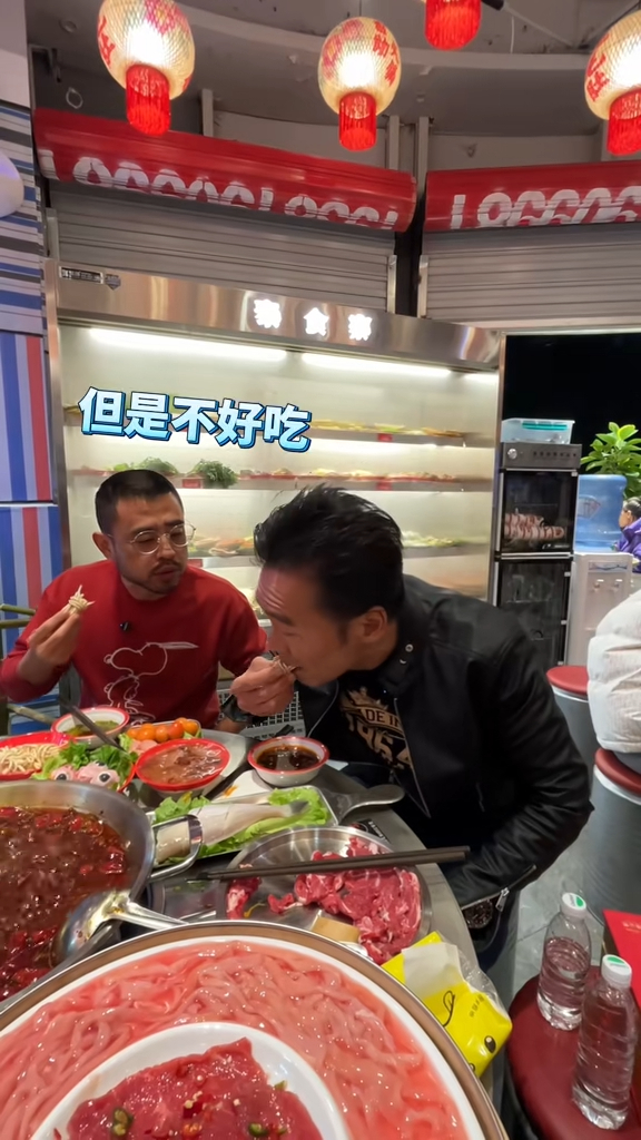 60歲古惑仔轉行做抖音食播 曾自爆被戴綠帽人財兩失 唔敢食豬眼