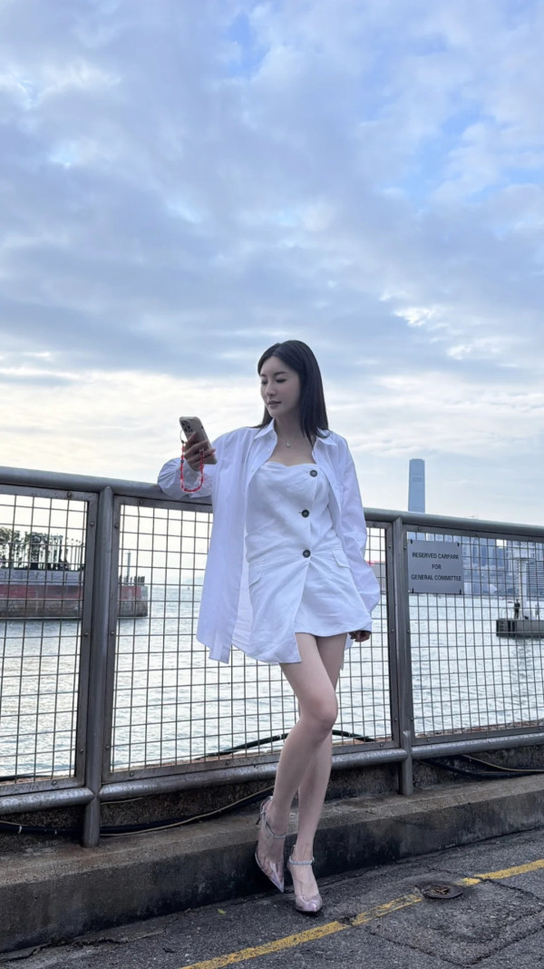 37歲TVB視后突然成內地流量密碼！點擊超過9.4億！搏到盡玩透視誘惑！ 