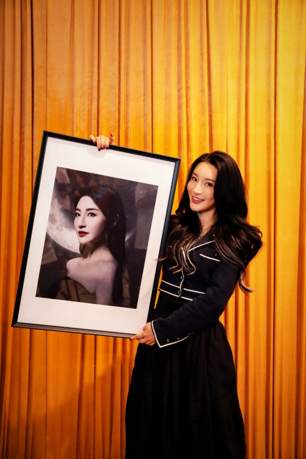 37歲TVB視后突然成內地流量密碼！點擊超過9.4億！搏到盡玩透視誘惑！ 