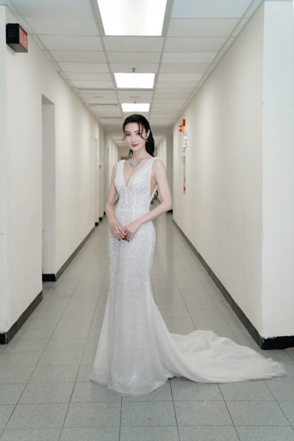 37歲TVB視后突然成內地流量密碼！點擊超過9.4億！搏到盡玩透視誘惑！ 