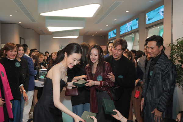 37歲TVB視后突然成內地流量密碼！點擊超過9.4億！搏到盡玩透視誘惑！ 