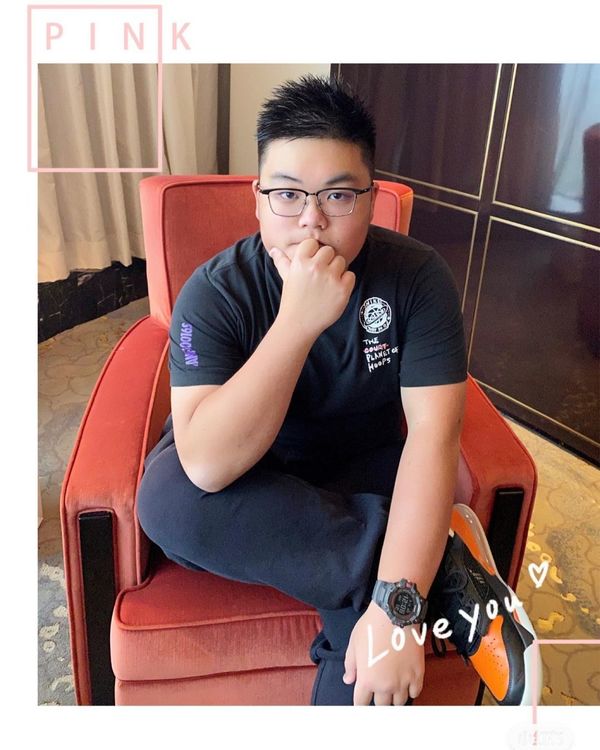 67歲呂良偉被質疑P圖太重手？ 網友驚呼唔認得：以為係Barbie男友 