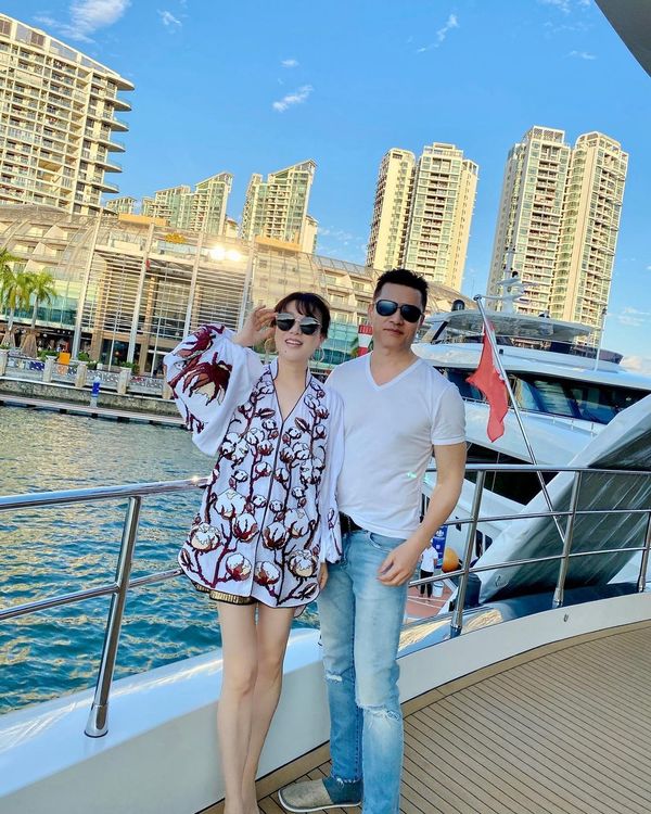 67歲呂良偉被質疑P圖太重手？ 網友驚呼唔認得：以為係Barbie男友 