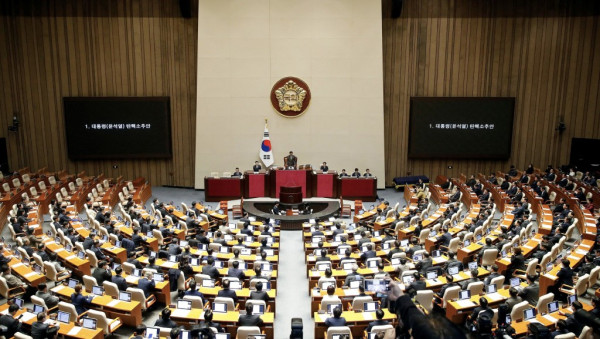 IU坦白患上不治之症 皮膚腫脹甚至壞死/被針扎也不痛