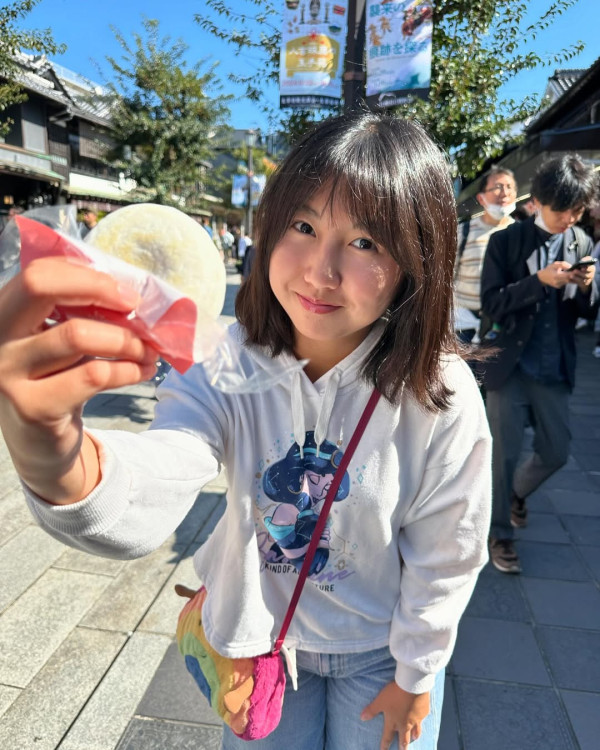 日本天氣女郎超性感反差照瘋傳 更身兼女團成員惹關注