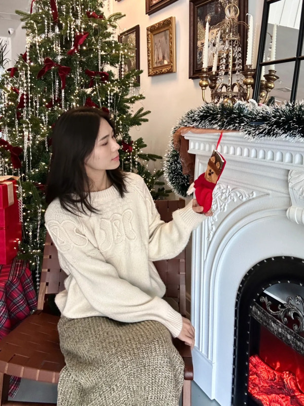 東莞聖誕氣氛好過香港？巨型打卡聖誕樹/市集人山人海 網民：擠不進去 