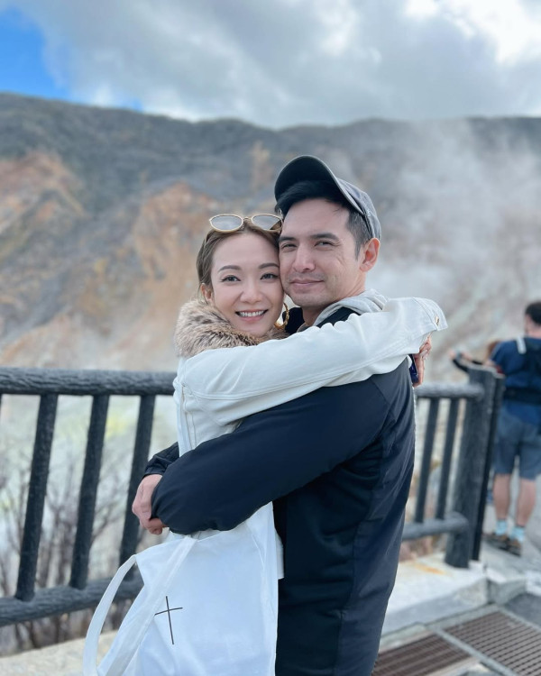 38歲王君馨孖衛蘭等姊妹遊富國島！挺超巨孕肚！著比堅尼曬傲人身材！ 