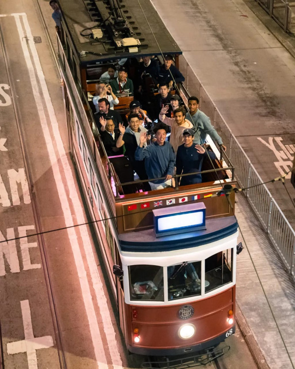 中銀香港網球公開賽2025 球星早前坐電車遊覽香港