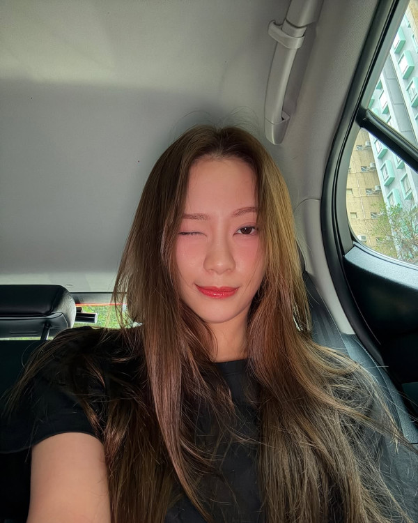 何雁詩美國旅行曬老公視角 滑雪相竟撞樣《愛回家》小花？ 