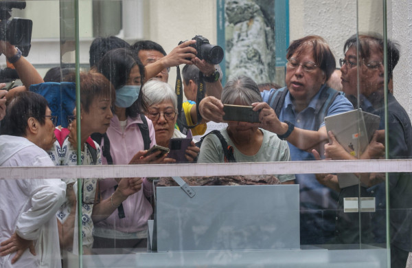 文物探知館「恐龍會客室」開幕 恐龍化石展出+近距離睇專家清修化石