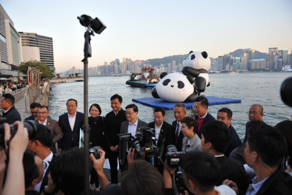 【大話「東」遊】「熊貓駕到」 熱鬧非凡 