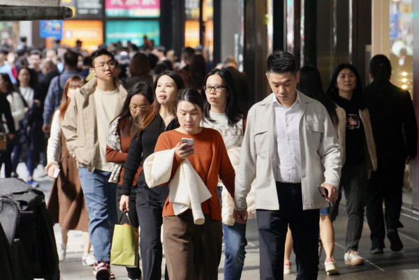 「香港開心指數」再跌破近七年新低 過半受訪者有抑鬱情緒症狀