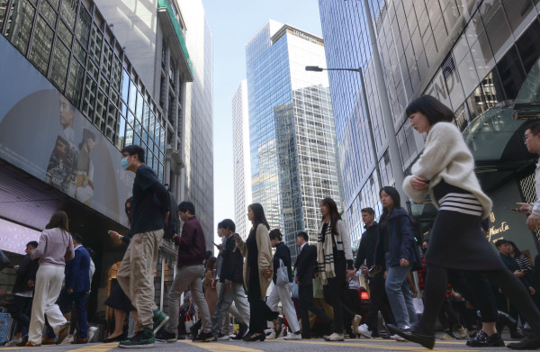 「香港開心指數」再跌破近七年新低 過半受訪者有抑鬱情緒症狀