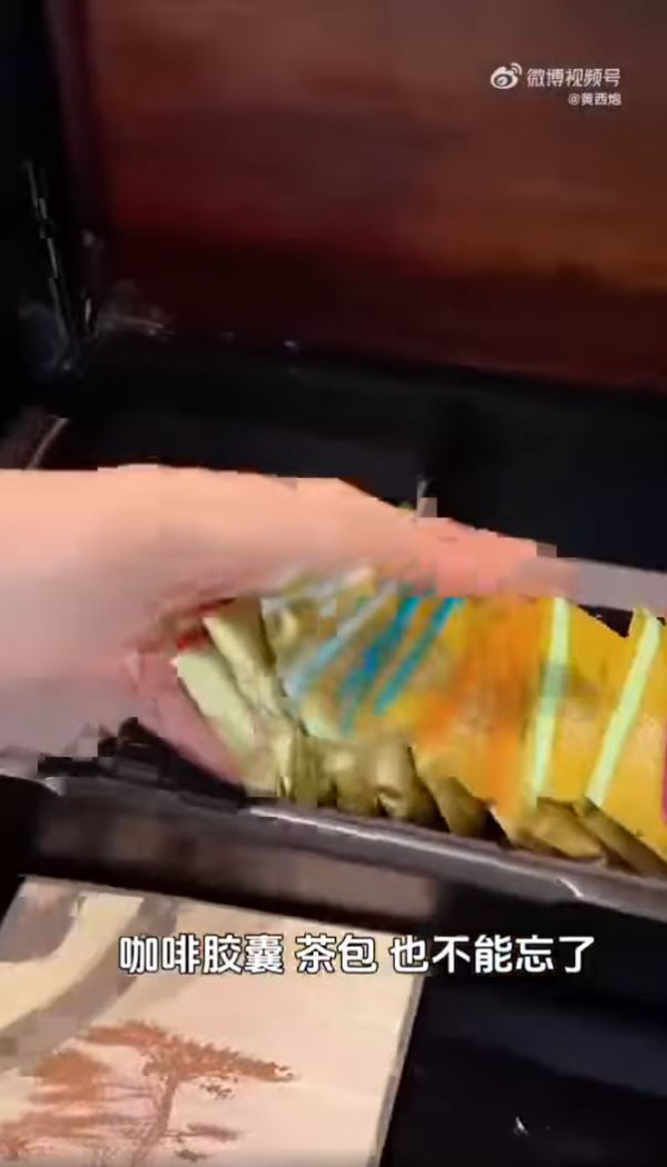 日本打工內地人呻港人嫌棄說普通話 網民批：你打工仲要客人遷就你？ 