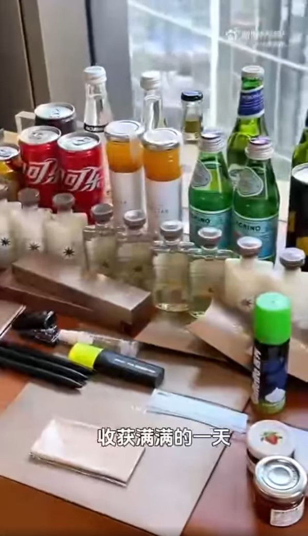 日本打工內地人呻港人嫌棄說普通話 網民批：你打工仲要客人遷就你？ 