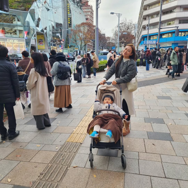 江若琳車禍後遊日散心曬全家福 老公蕭唯展「玩命式」留言反被讚窩心 